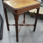 724 5572 LAMP TABLE